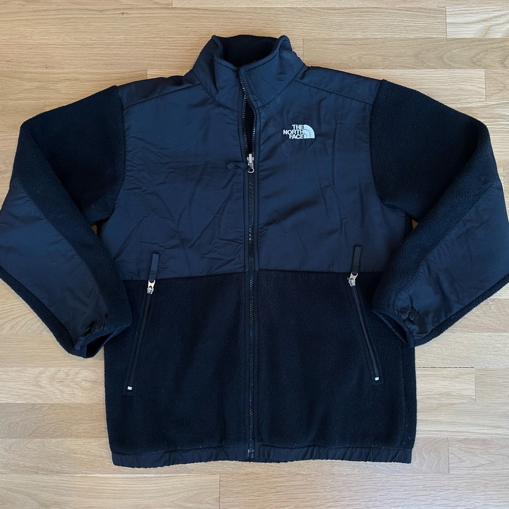The North Face Black Full-Zip Fleece Jacket